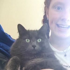 Meet your Posher, Emma